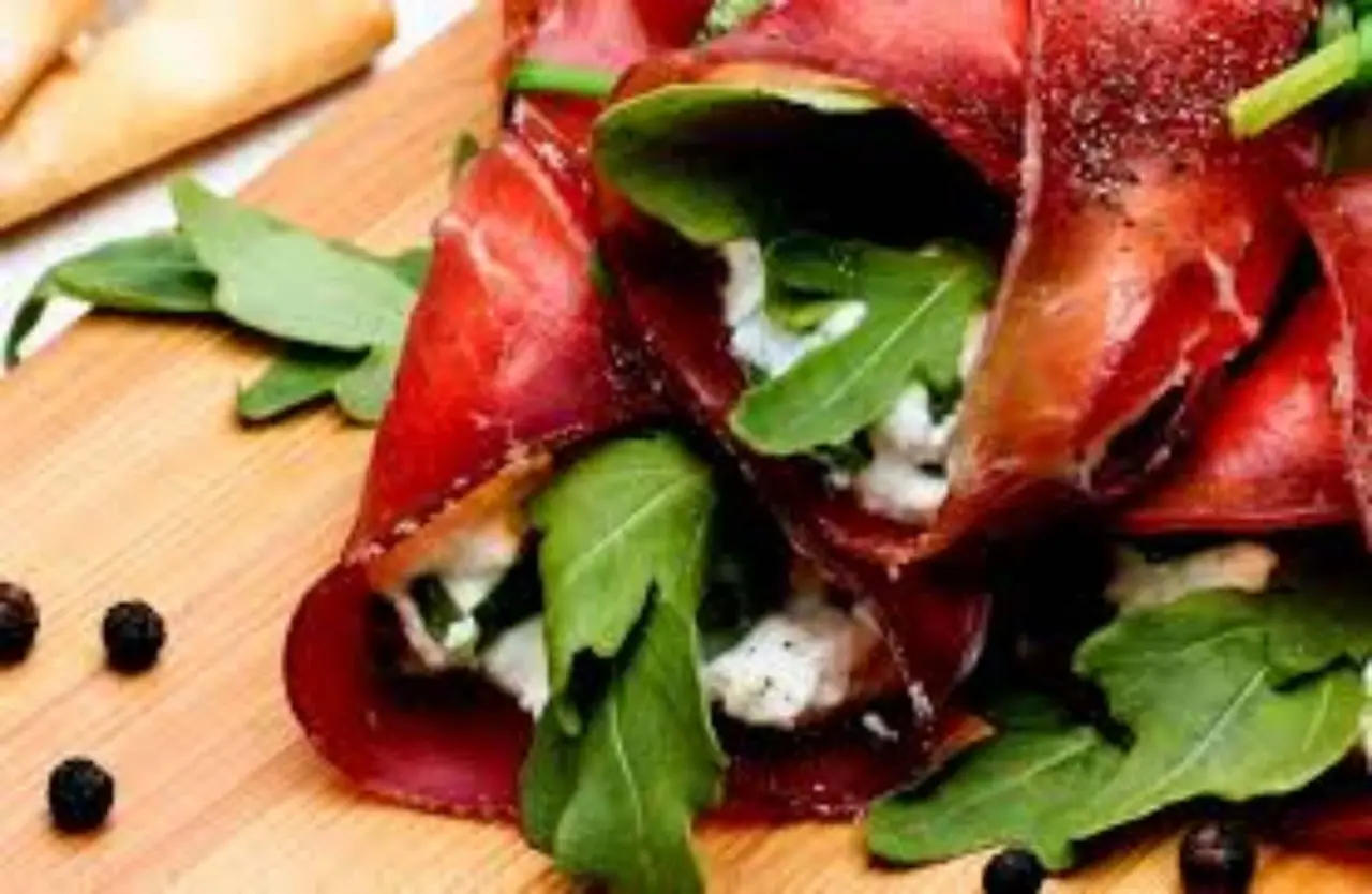 Ricette primaverili senza glutine: idee facili per una tavola colorata Ricette primaverili senza glutine: idee facili per una tavola colorata