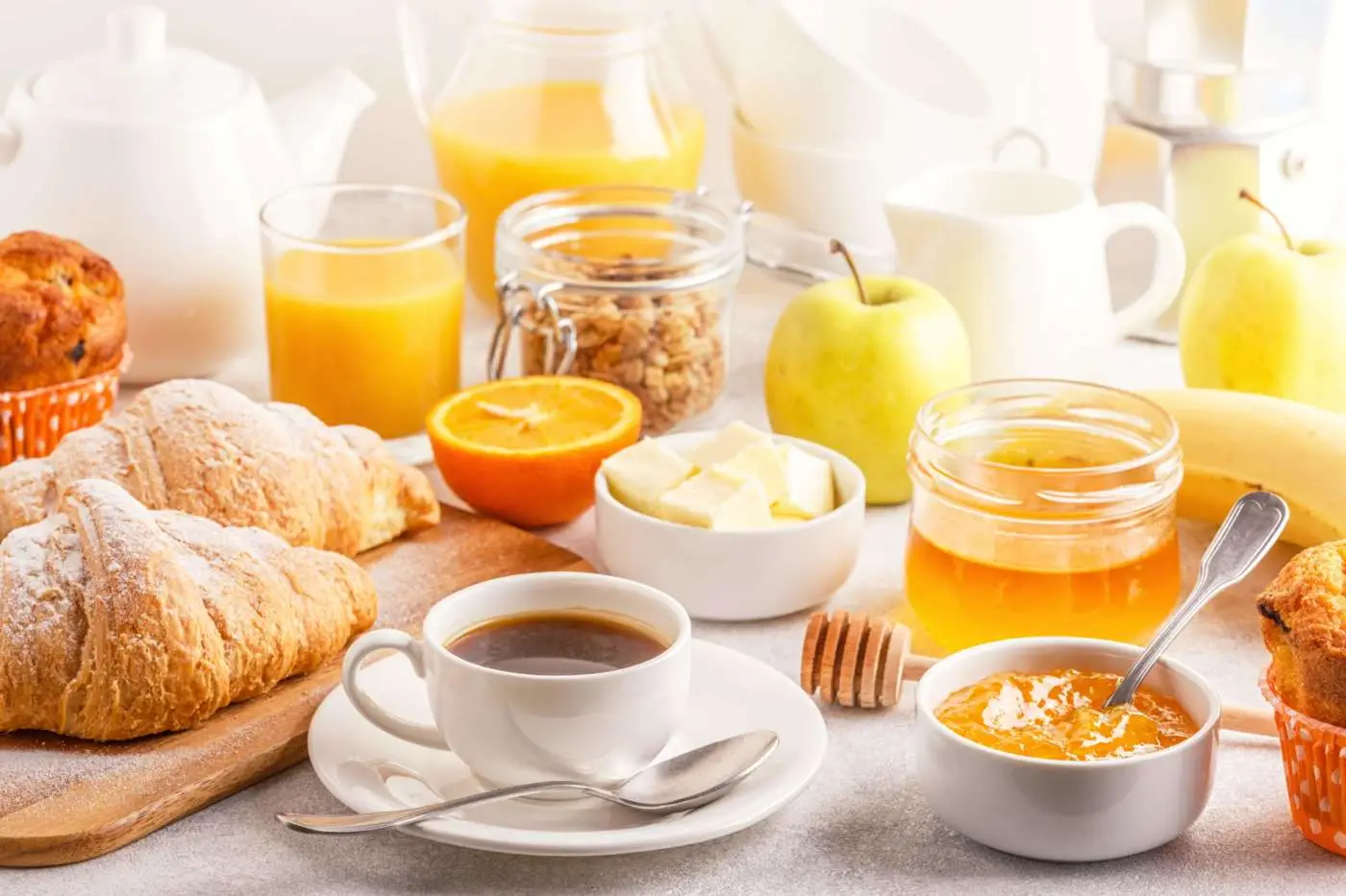 Colazione proteica e memoria: il segreto degli esperti per restare concentrati tutto il giorno Colazione proteica e memoria: il segreto degli esperti per restare concentrati tutto il giorno