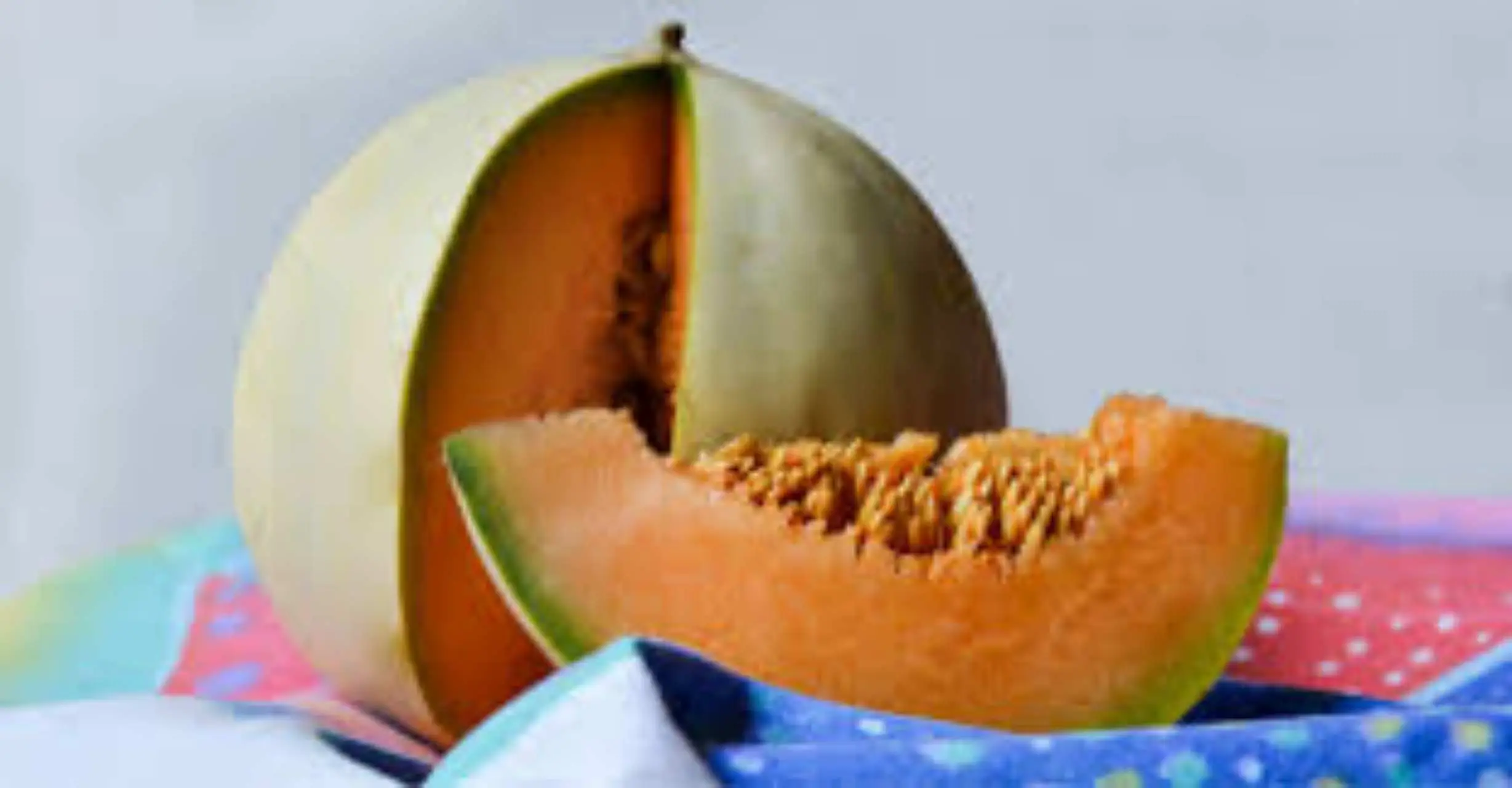 Il frutto estivo che rafforza il sistema immunitario: perché mangiarlo secondo la nutrizionista Il frutto estivo che rafforza il sistema immunitario: perché mangiarlo secondo la nutrizionista