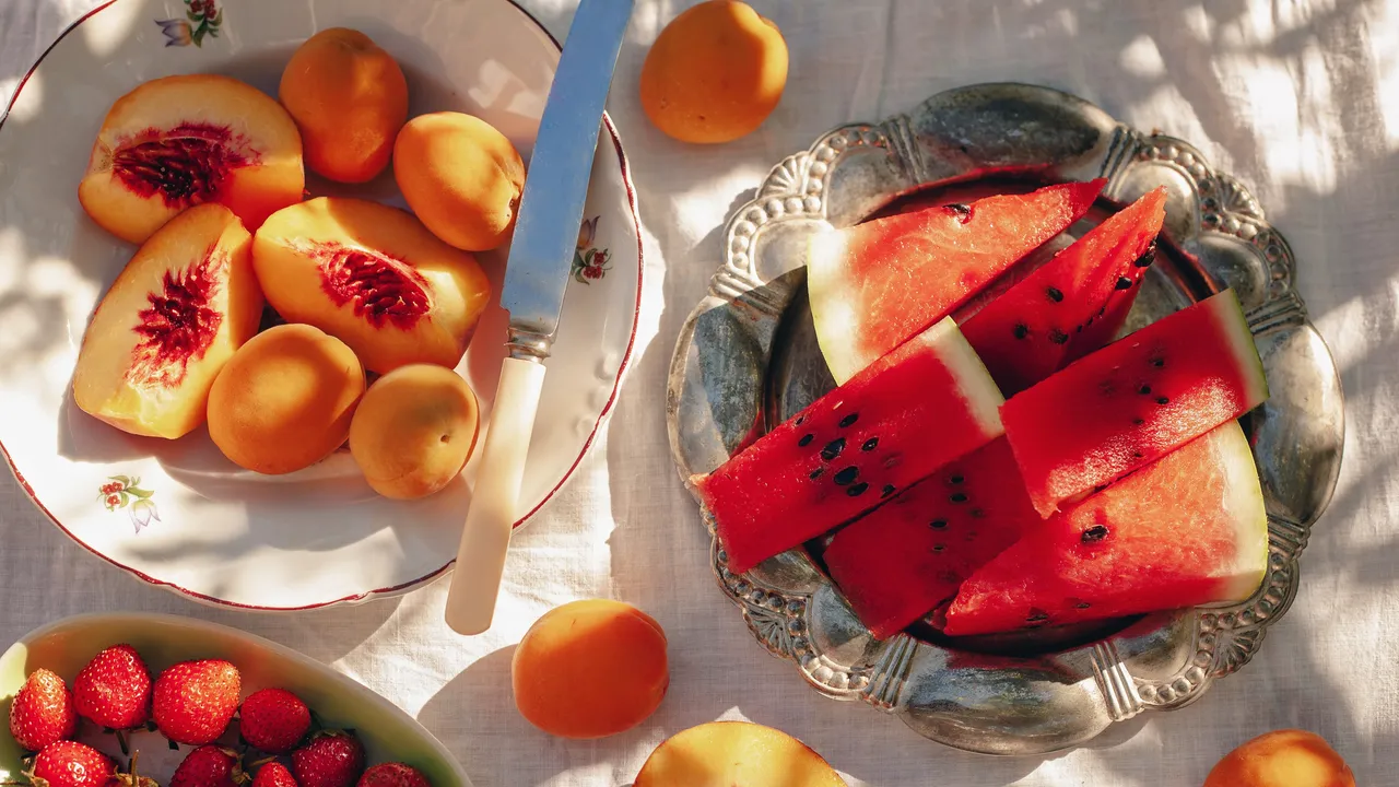 Come conservare la frutta estiva senza zuccheri aggiunti: le soluzioni dei tecnologi alimentari Come conservare la frutta estiva senza zuccheri aggiunti: le soluzioni dei tecnologi alimentari