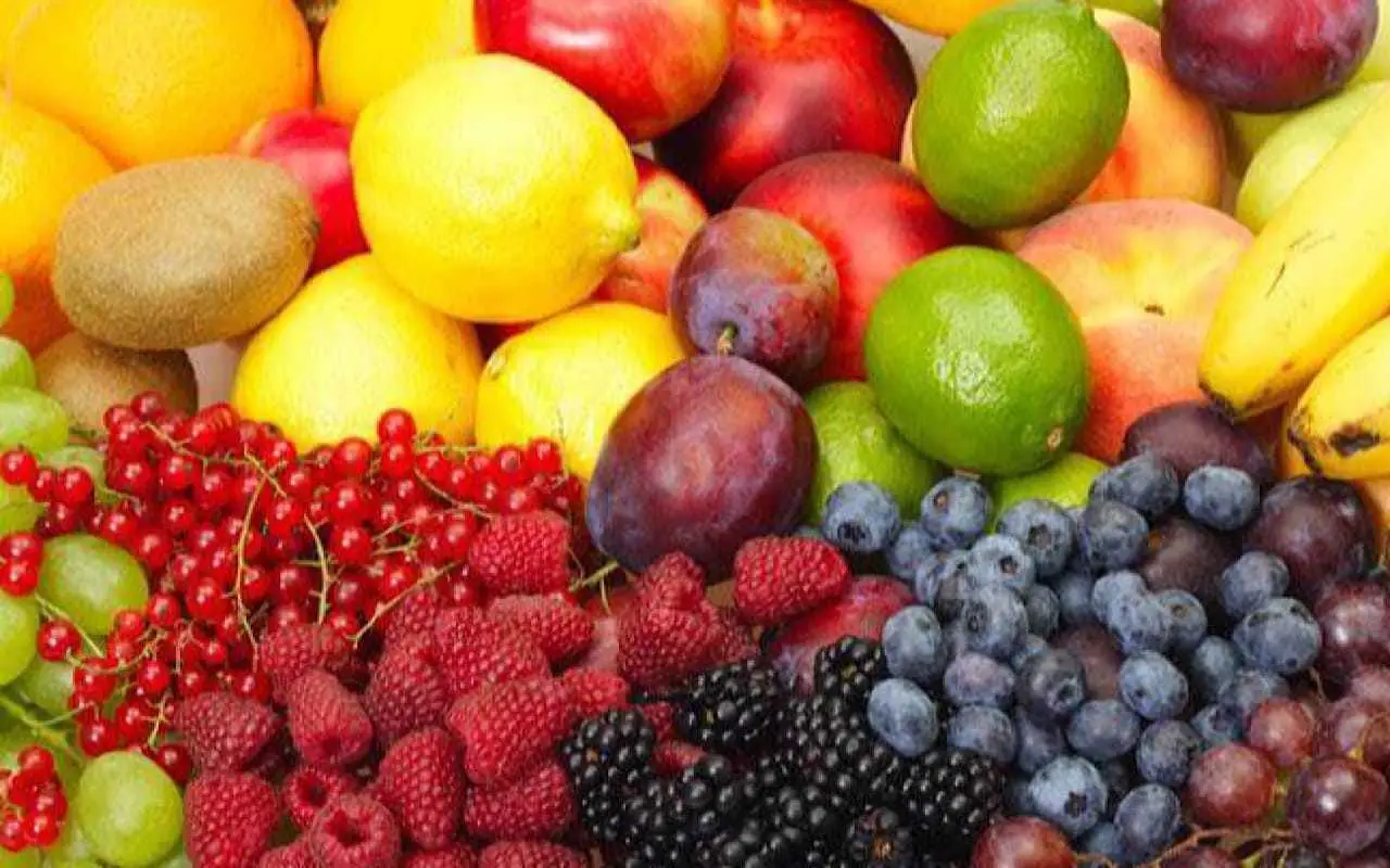 Scopri la frutta di giugno che protegge la vista: ecco quale scegliere secondo gli oculisti Scopri la frutta di giugno che protegge la vista: ecco quale scegliere secondo gli oculisti